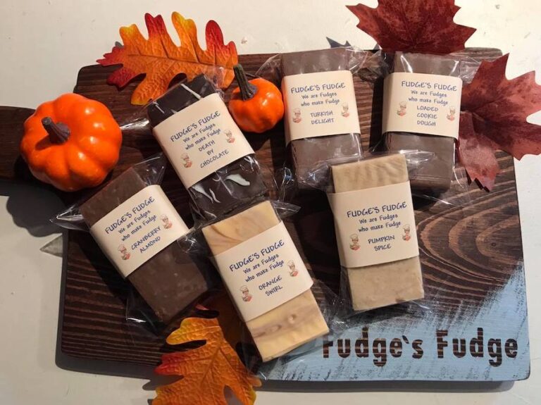 Autumn Days with Fudges Fudge 768x575