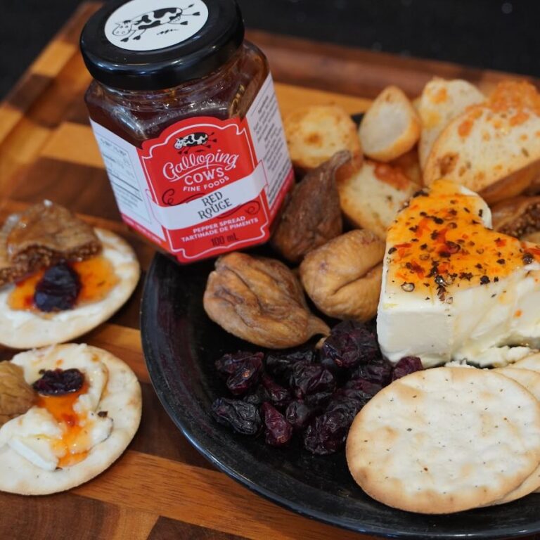 Galloping Cow red rouge 2 768x768