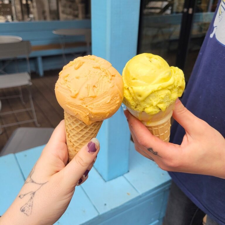 La Beignerie ice cream cheers 768x768