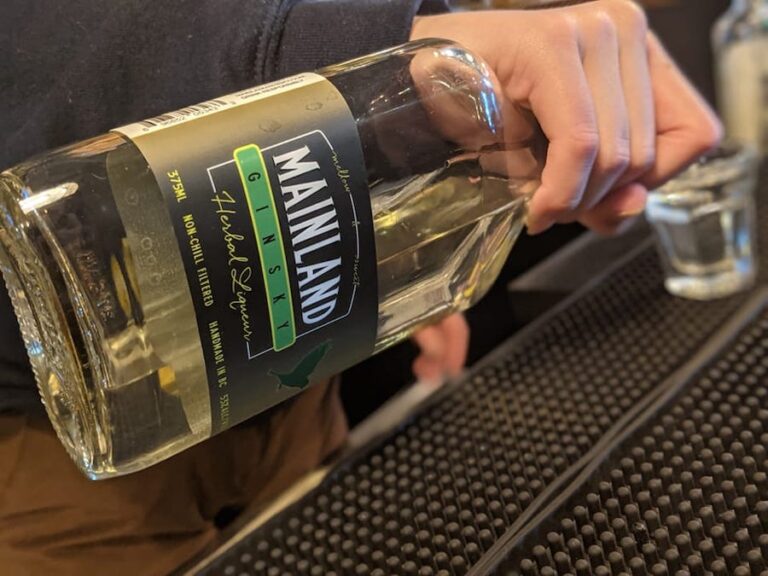 Mainland Whisky ginsky 768x576