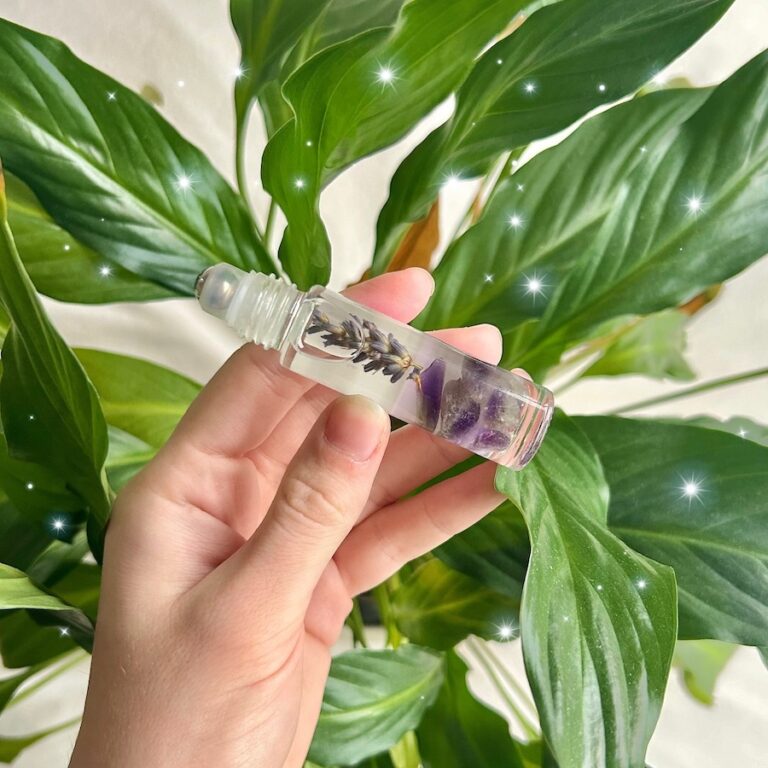 lavender oil roll on 768x768