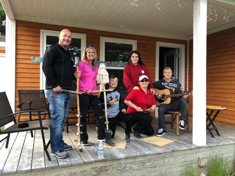 music with Under the Stump 768x576