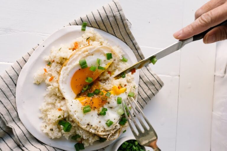 Breakfast with Floating Leaf Foods 768x512