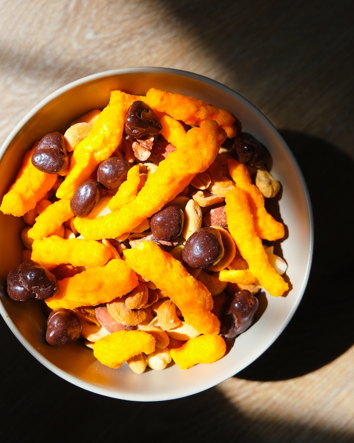 Hawkins Cheezie mix