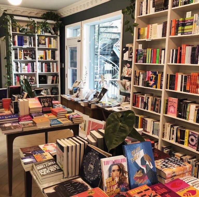 Librairie Saint Henri Books window 768x761