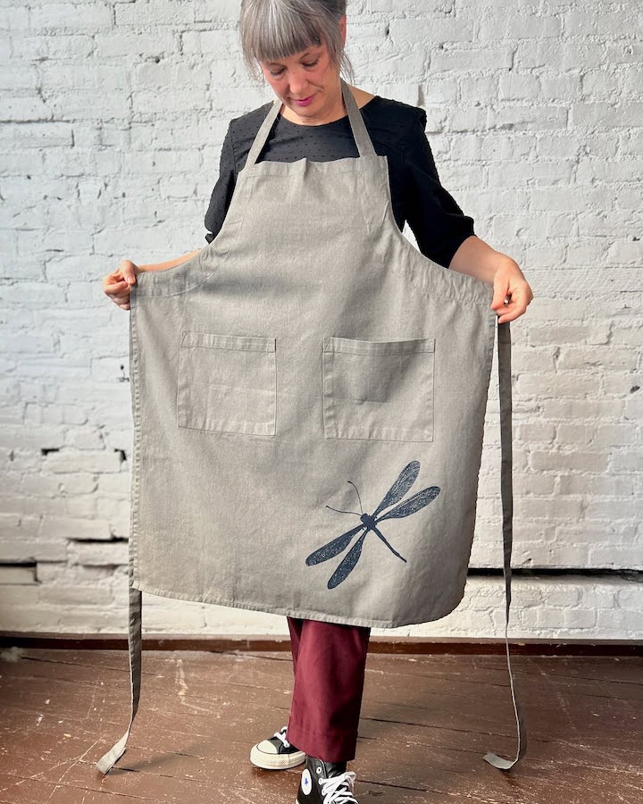 Smoking Lily apron